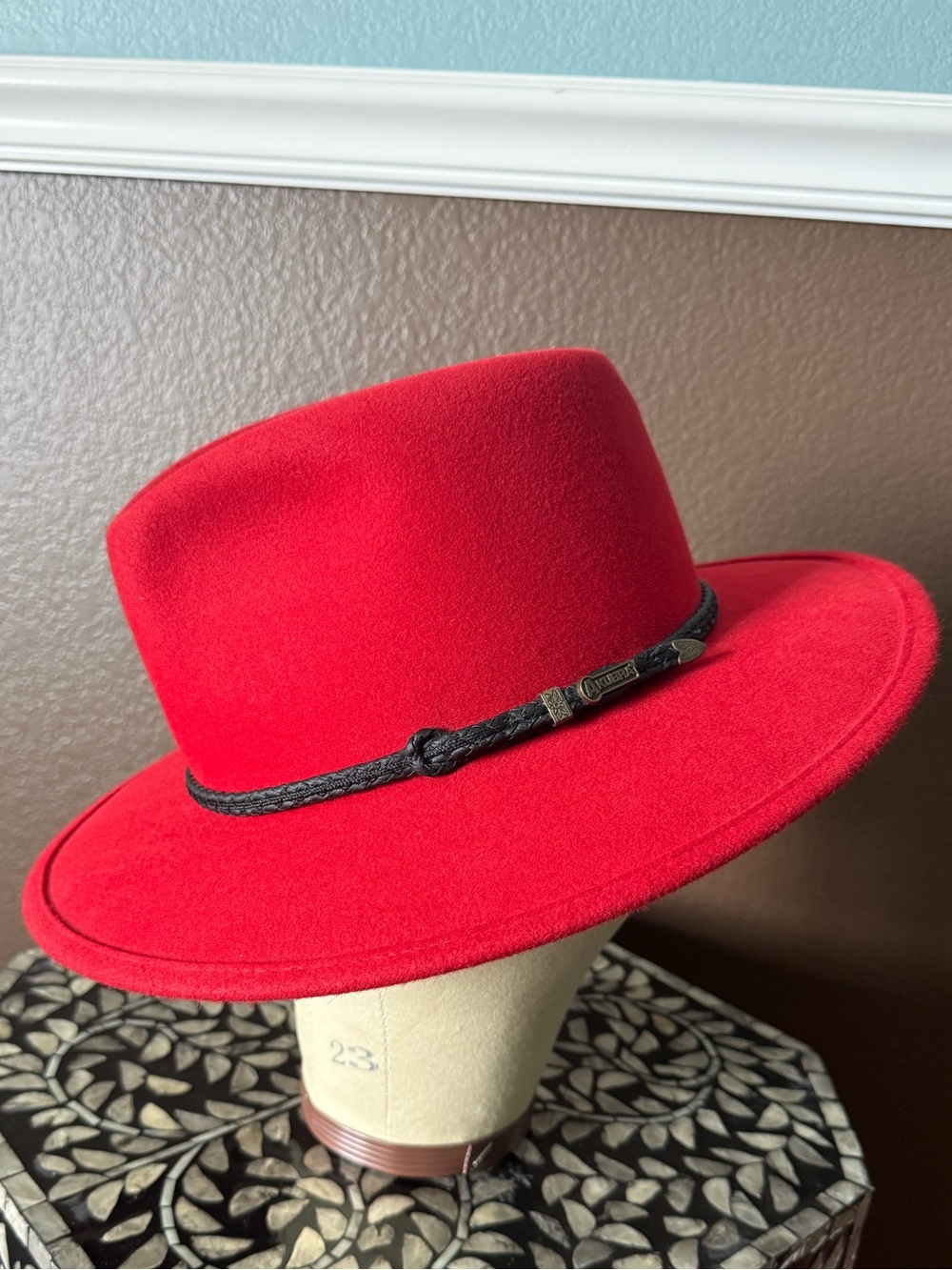 Akubra Men's Solid Red/Black Fedora Hat Size 59 Wide Brim, Rodeo Red